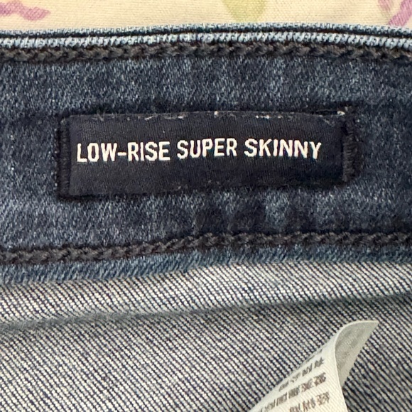 Hollister low rise super skinny - Picture 3 of 3